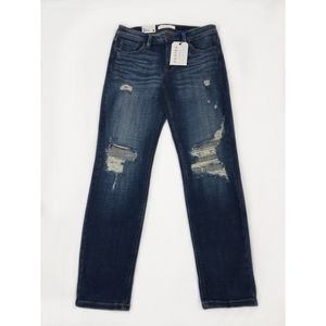 eunina Mia Mid Rise Relaxed Skinny Crop